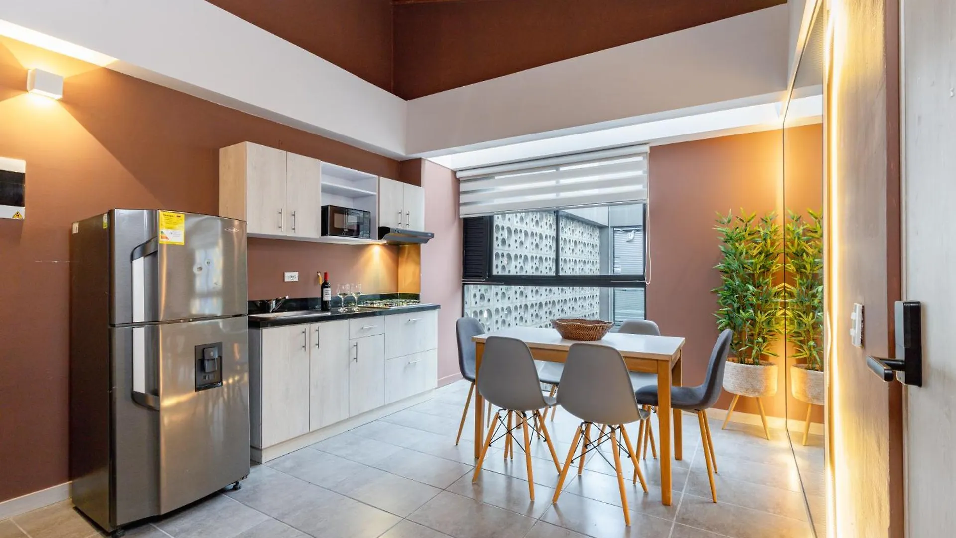 Tranvia 40 Apartment Medellin 0*,
