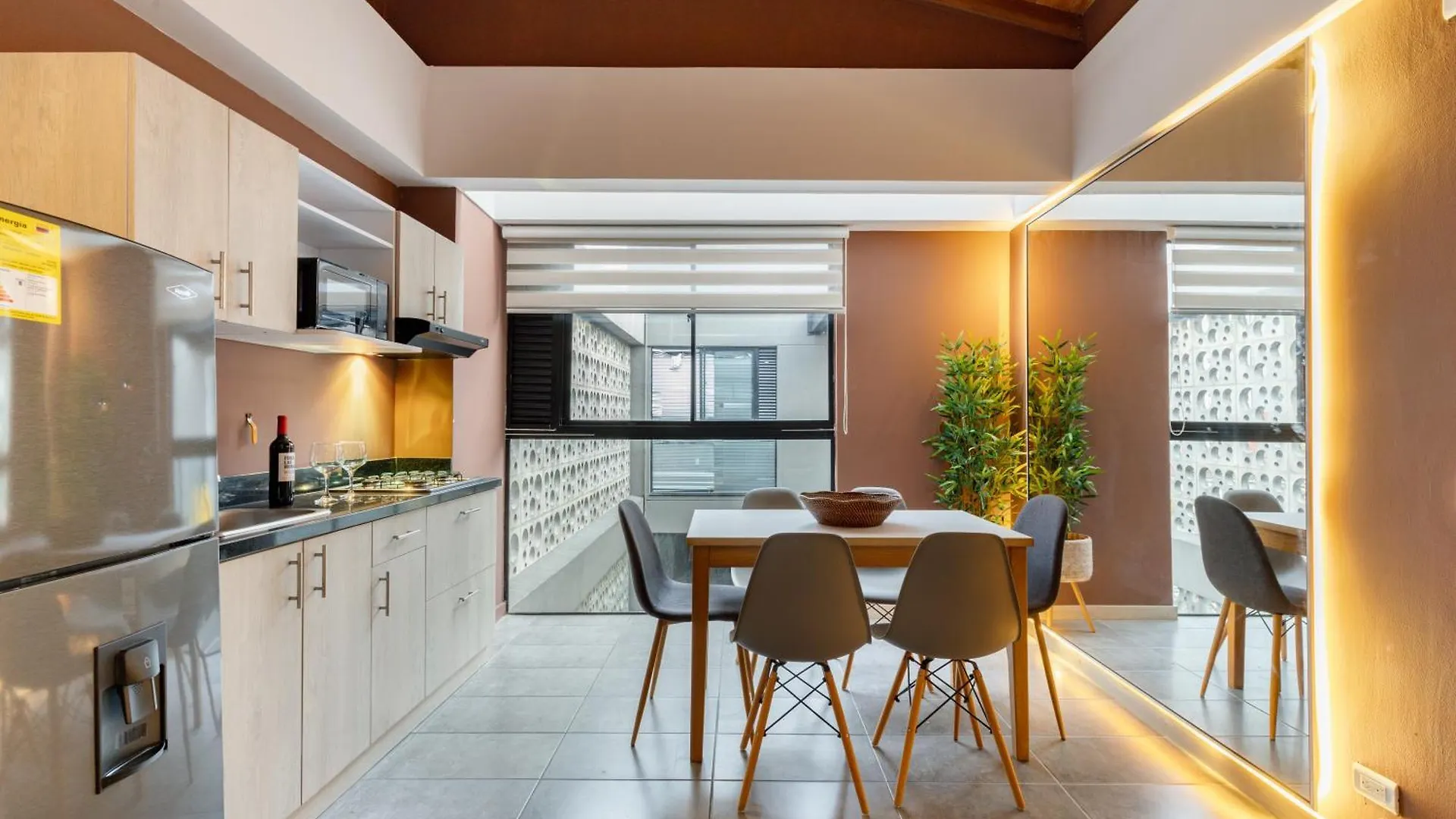 Tranvia 40 Apartment Medellin