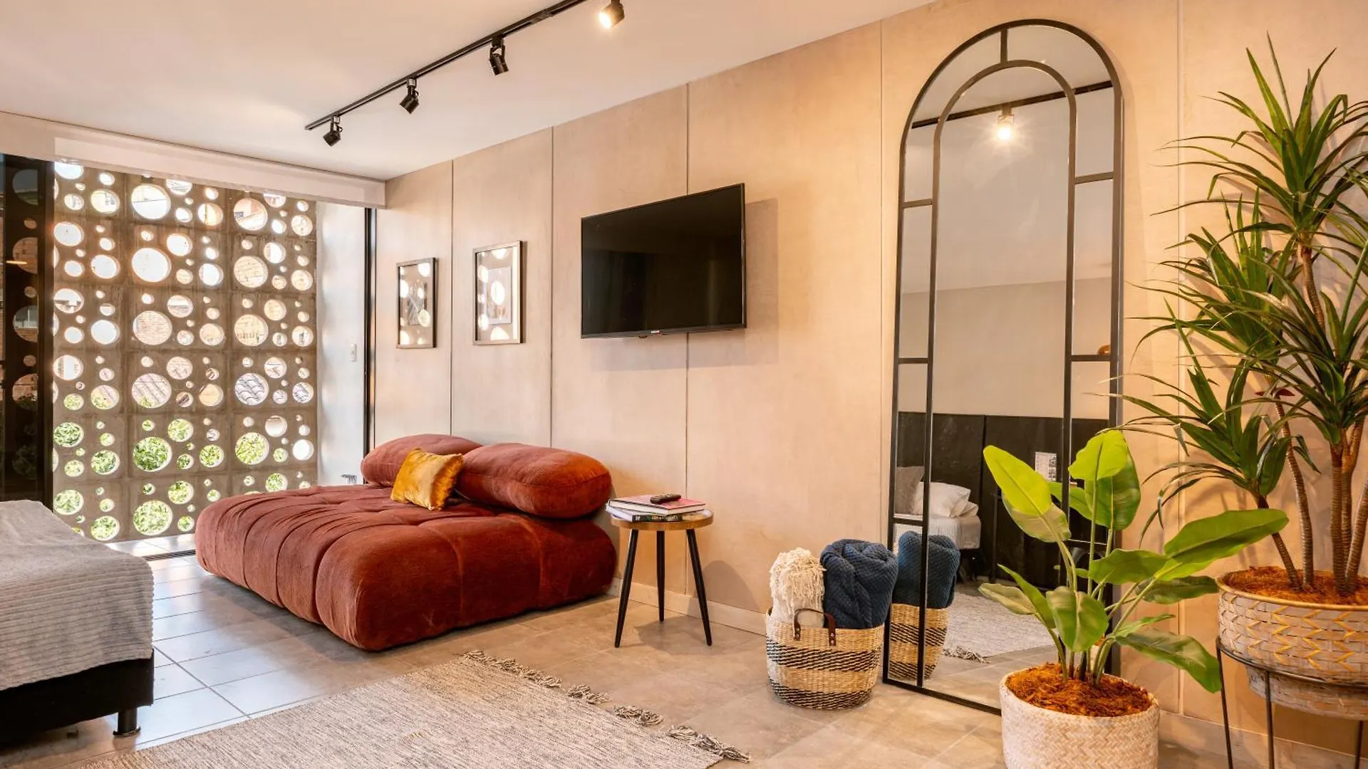 Tranvia 40 Apartment Medellin