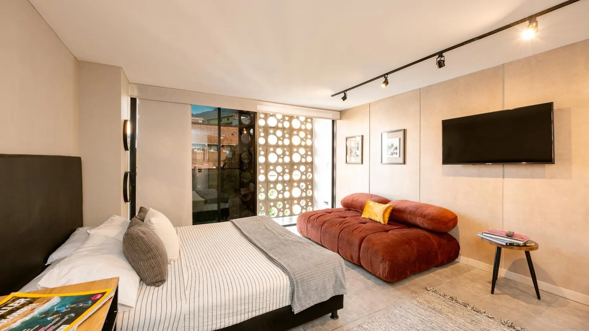 Tranvia 40 Apartment Medellin