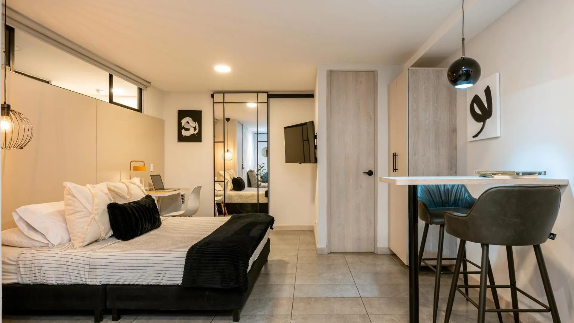 Tranvia 40 Apartment Medellin