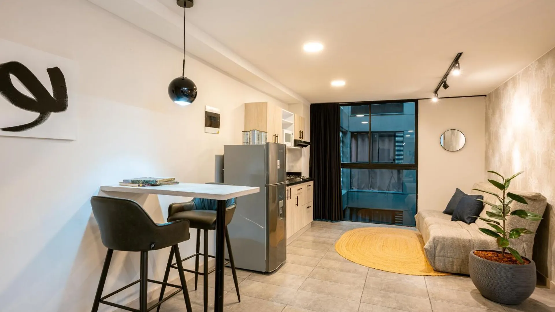 Tranvia 40 Apartment Medellin 0*,  Colombia