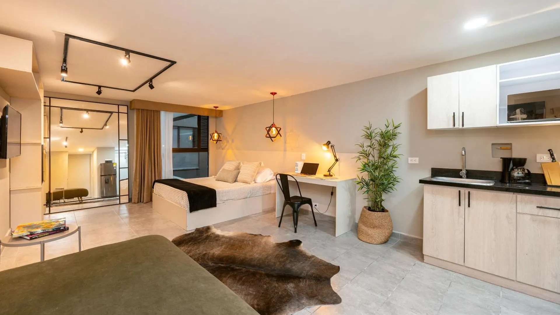 Tranvia 40 Apartment Medellin Colombia