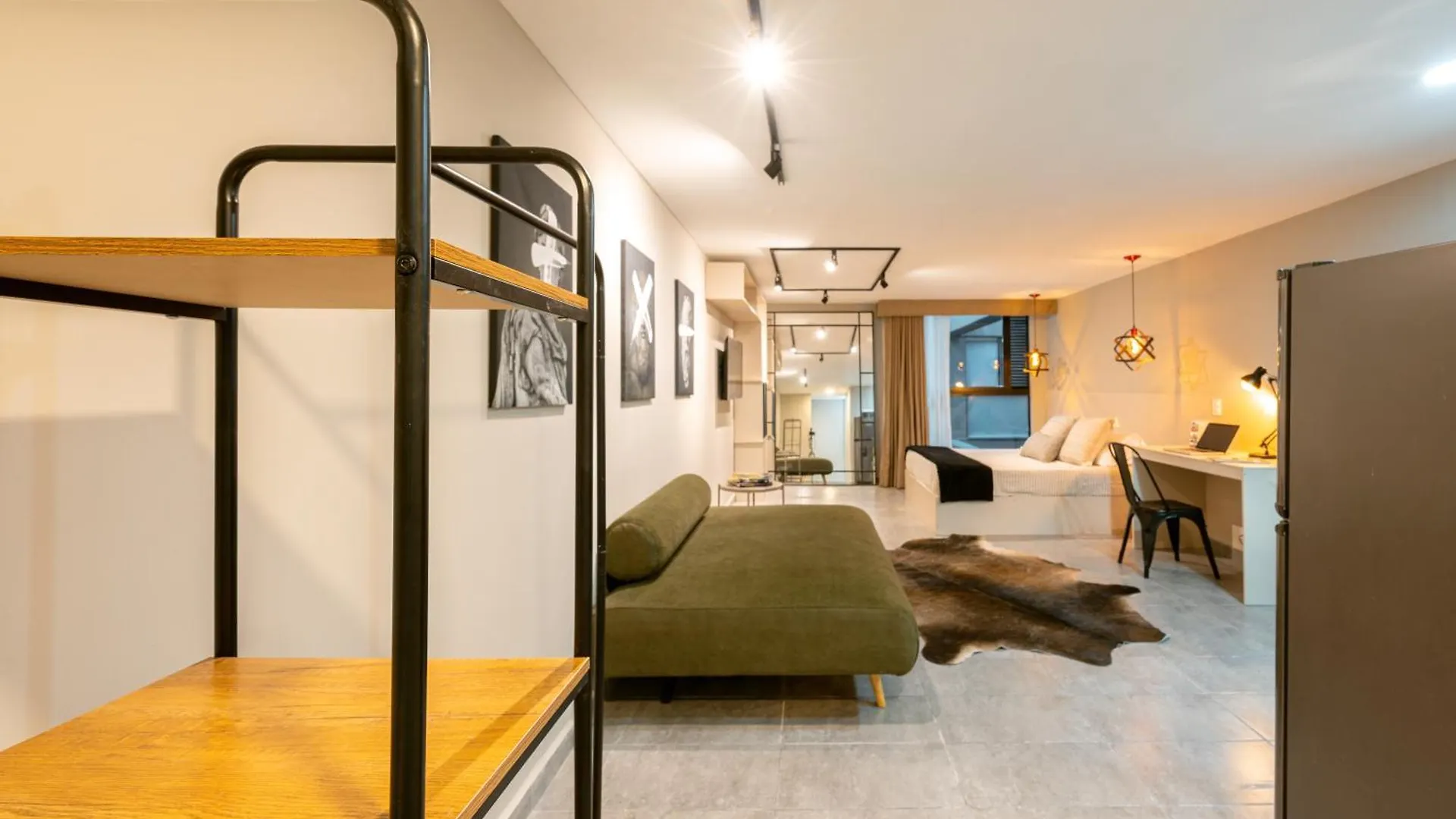 Tranvia 40 Apartment Medellin
