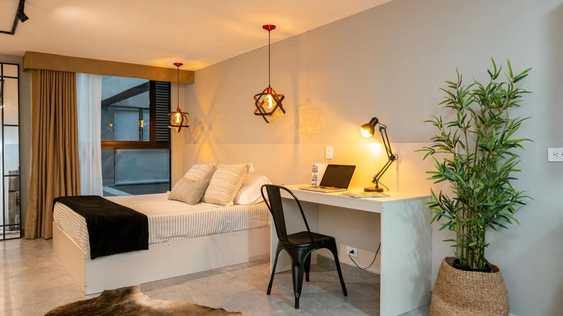 Tranvia 40 Apartment Medellin
