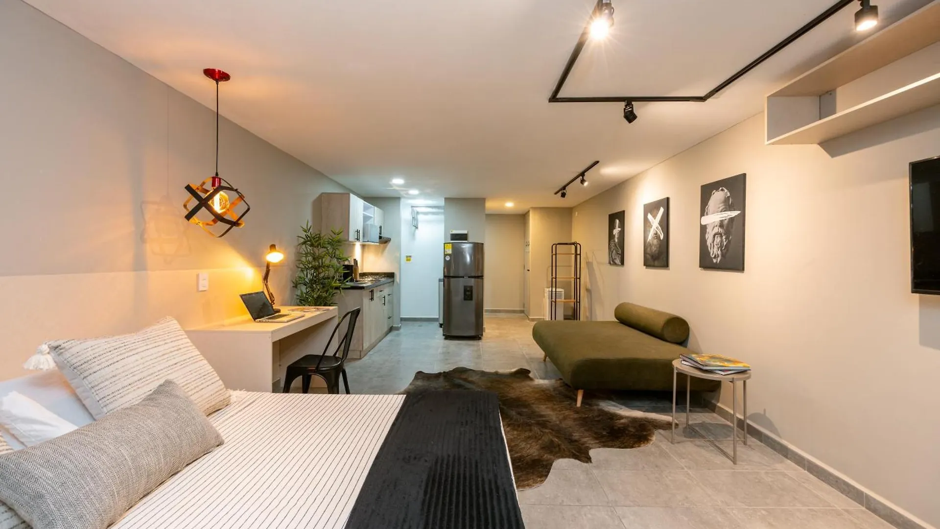 Tranvia 40 Apartment Medellin