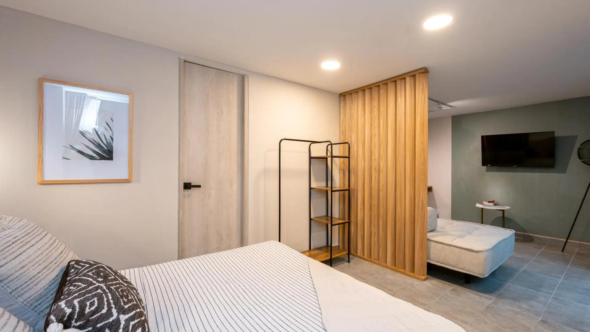 Tranvia 40 Apartment Medellin