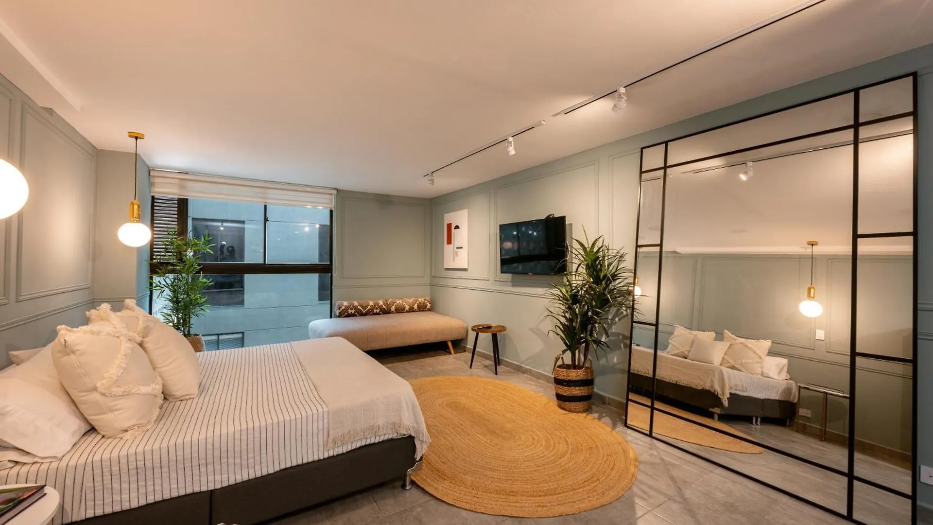 Tranvia 40 Apartment Medellin